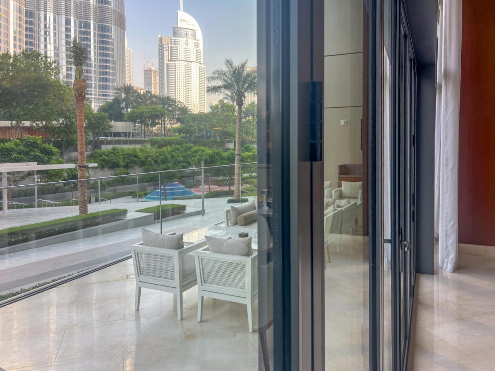 Downtown Luxury, The Address Opera Residences, 2br Burj View Dubaï